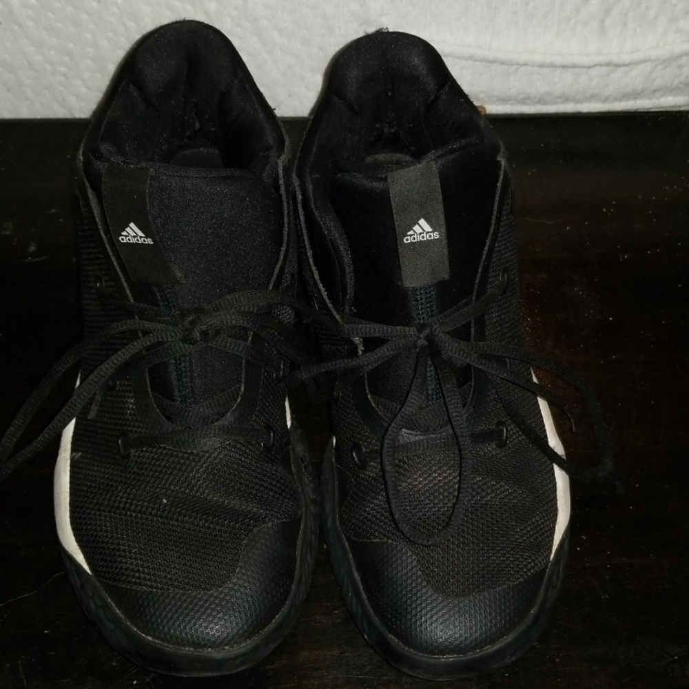 Adidas sneakers size 8